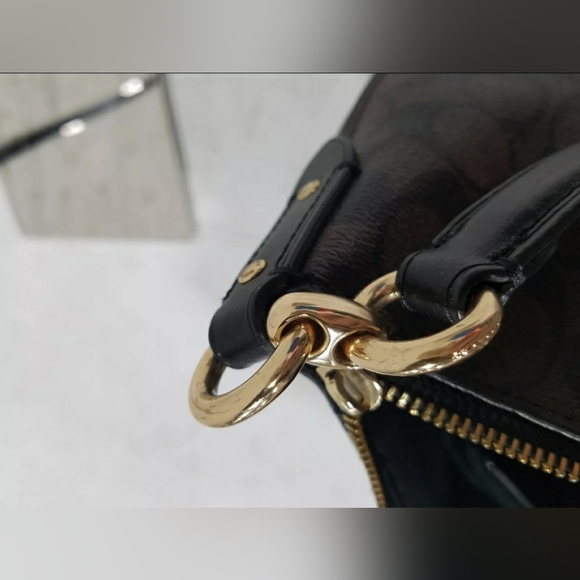 Coach Designer Small Skylar Hobo Pebble Leather Handbag Purse - Picture 6 of 8